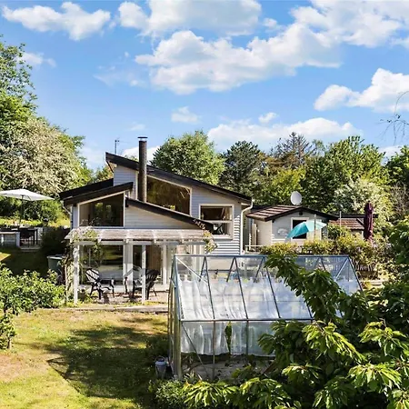 11854-nykobing-sj-bakkelodden-11 * Nyrup